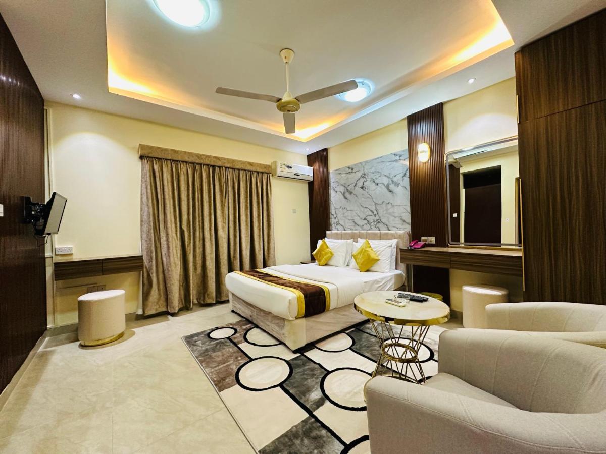 ראס אל חאימה Al Nakheel Hotel Apartments מראה חיצוני תמונה