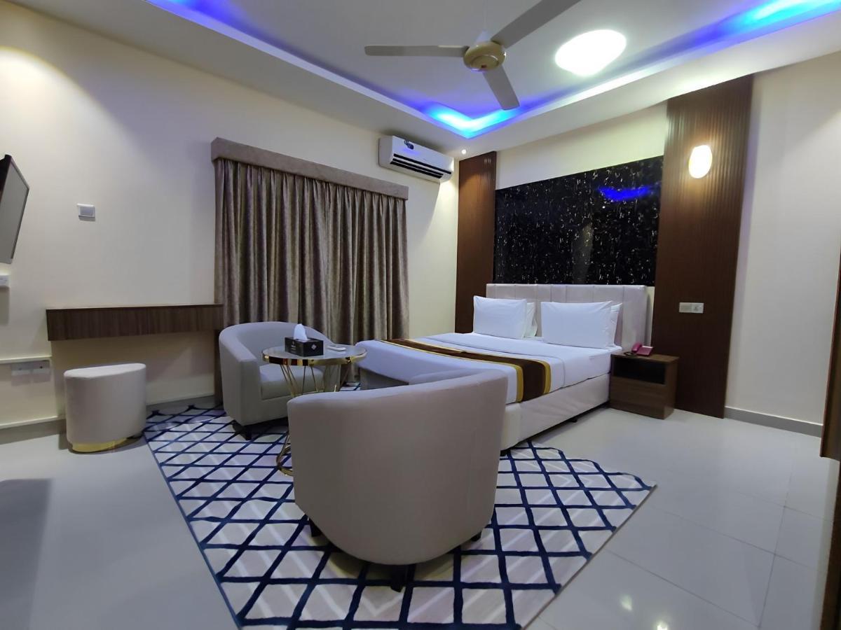 ראס אל חאימה Al Nakheel Hotel Apartments מראה חיצוני תמונה