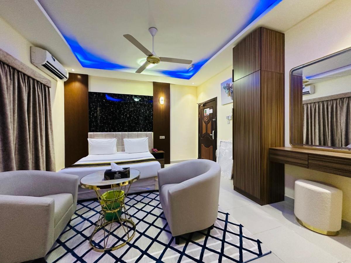 ראס אל חאימה Al Nakheel Hotel Apartments מראה חיצוני תמונה