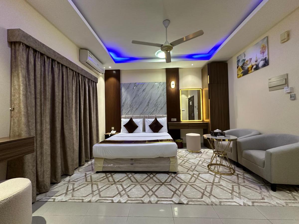 ראס אל חאימה Al Nakheel Hotel Apartments מראה חיצוני תמונה