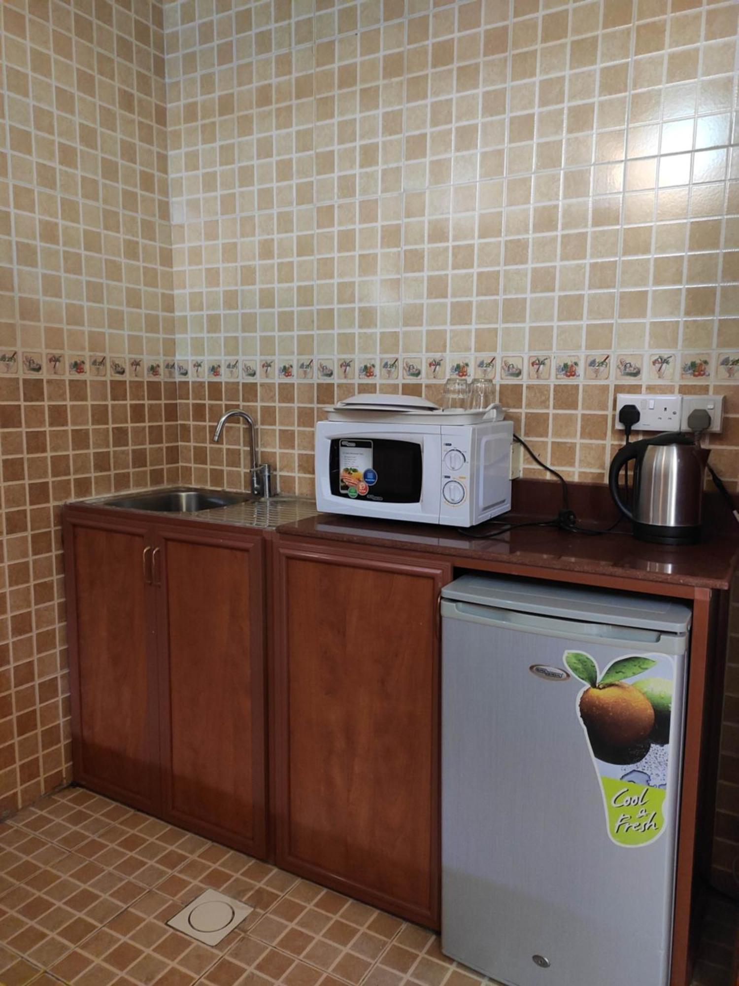 ראס אל חאימה Al Nakheel Hotel Apartments מראה חיצוני תמונה