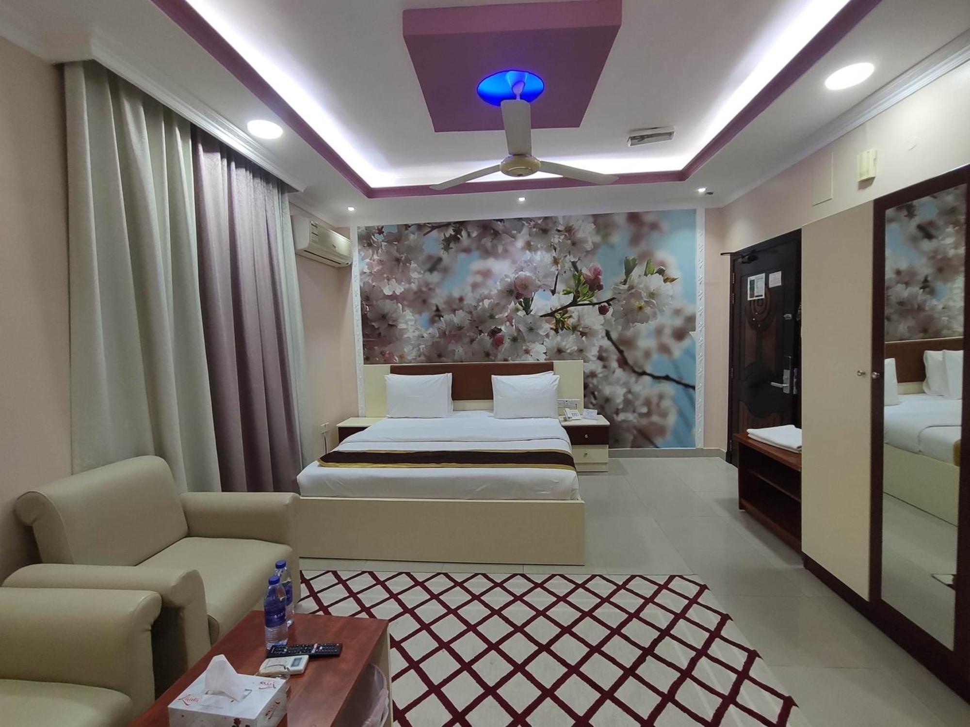 ראס אל חאימה Al Nakheel Hotel Apartments מראה חיצוני תמונה
